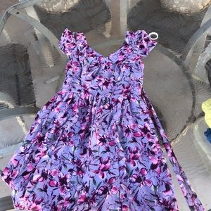Perfect for Easter dress, size 4 100% polyester